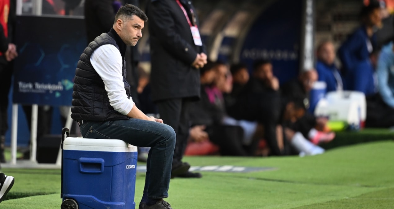 Sıcak Gündem: Burak Yılmaz'dan TFF'ye zehir zemberek sözler! Yılmaz'dan istifa kararı - Son Dakika ve Merak Ed