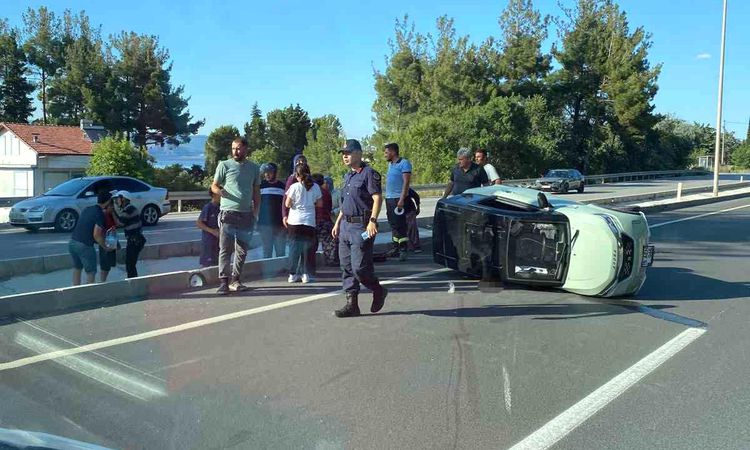 Electric Vehicle Overturns in Burdur, One Injured