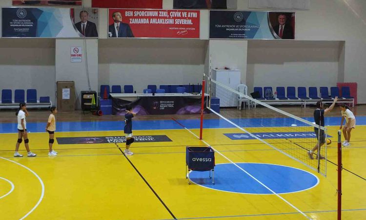 Sıcak Gündem: Burhaniye'de Yaz Spor Okulları İkinci Dönemi resmen start aldı - Son Dakika