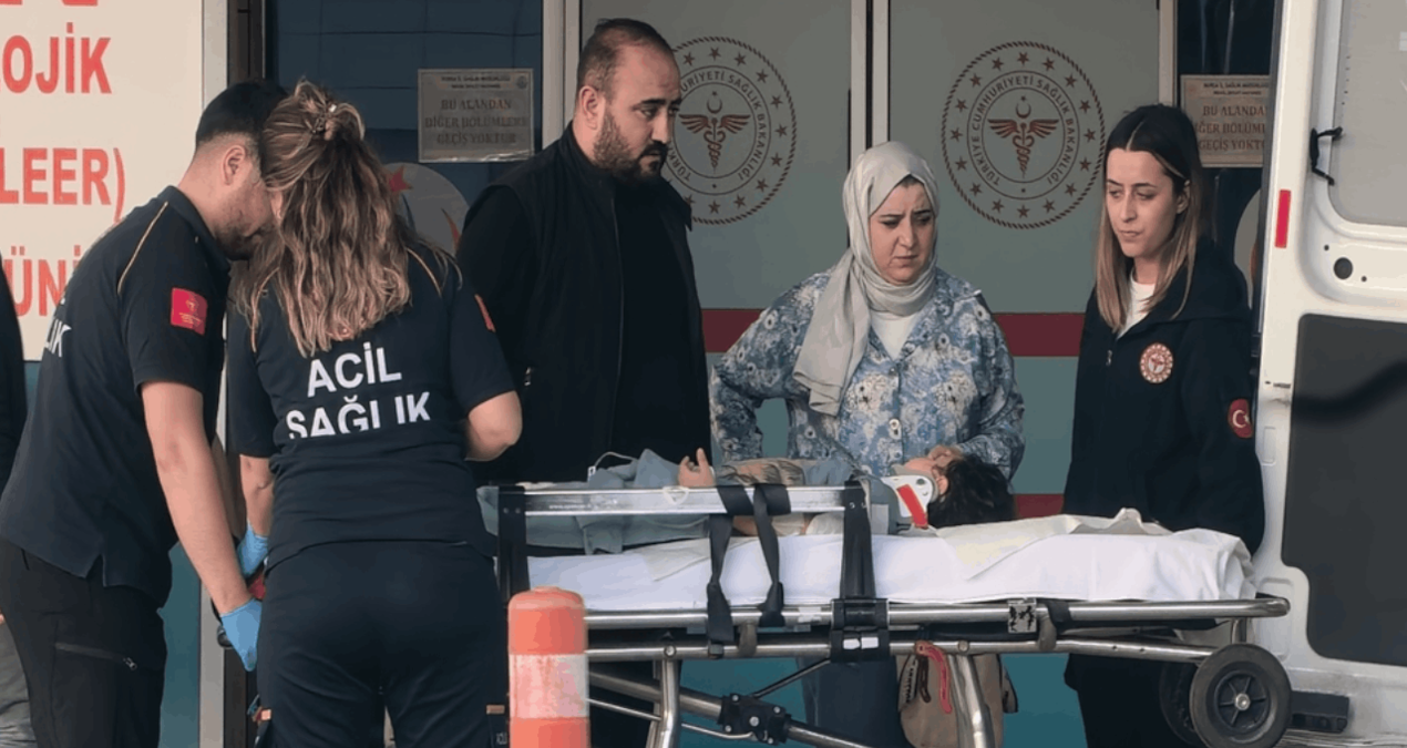 Son Gelişme: Bursa'da 3 yaşındaki çocuk balkondan gerileme kaydetti - Son Dakika Haberleri: Gelişmeler Takip E