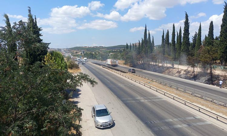 Kritik Açıklama: Bursa'da Anız Yangını İzmir Yolu'nu Kapatıyordu - Son Dakika | İşte Tüm Ayrıntılar