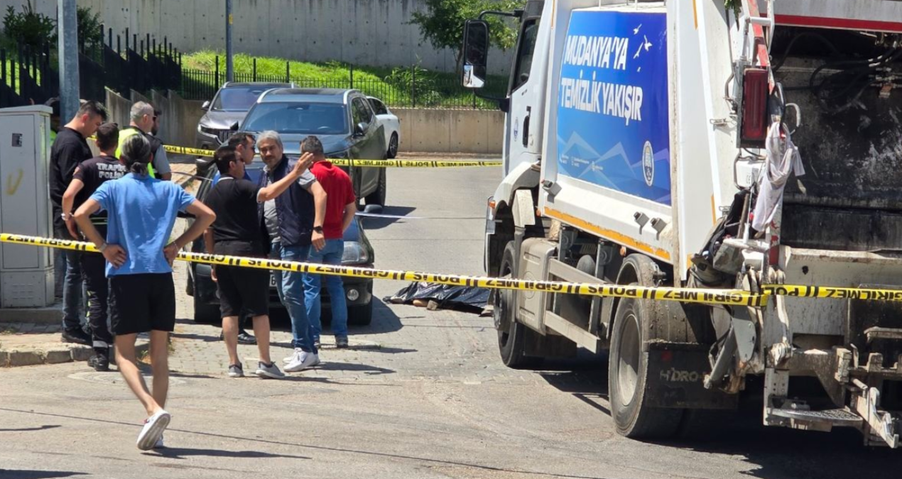 Terrible incident in Bursa! He died after being run over by a garbage truck - News