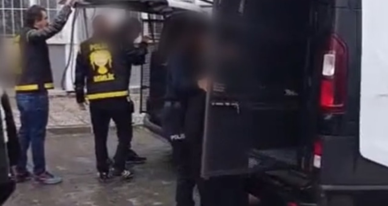 Kritik Açıklama: Bursa'da hırsızlık şüphelilerine operasyon; 2 tutuklama - Son Dakika - Son Dakika Bilgileri