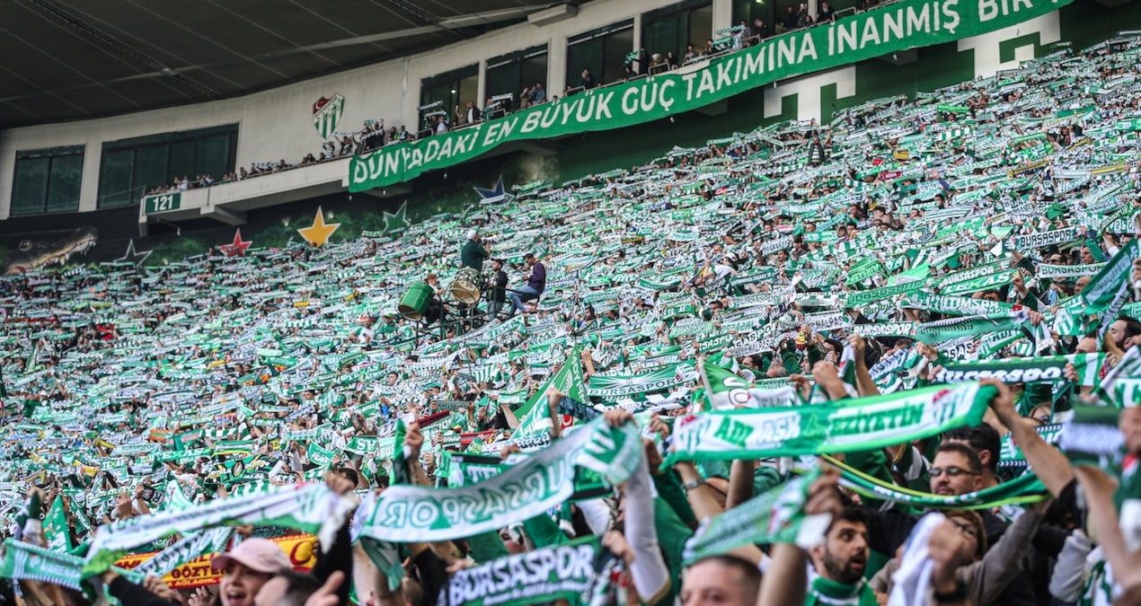 Gündemden Son Bilgiler: Bursaspor taraftarı gelecek sezonun biletlerini bitirdi - Haberleri - Son Dakika Bilgi