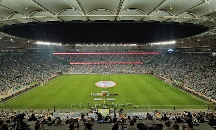 Bursaspor taraftarı rekor kırdı: 40 bin 850 kişi