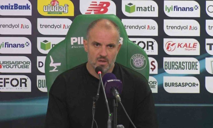 Kritik Açıklama: Bursaspor Teknik Direktörü Mustafa Er: 'İlk yarıdan memnunum, ikinci yarı bize yakışmadı' - S