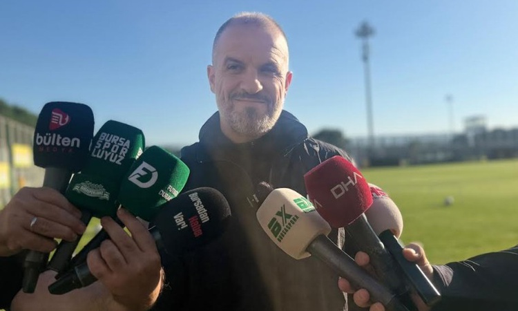 Bursaspor Teknik Direktörü Mustafa Er, Iheanacho'dan memnun olduğunu tüm detaylarıyla paylaştı ve Merak Edilen