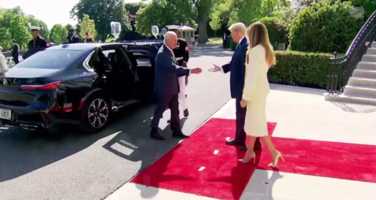 Kritik Açıklama: Büyük çekişme kameralara yansıdı: Trump'ın taktiği Kral'a işlemedi - En Son Haber | İşte Tüm