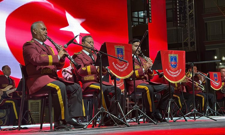 Büyük Taarruz'un 104. Yılında Jandarma Bandosu'ndan Zafer Konseri: Gelişmeler Takip Ediliyor