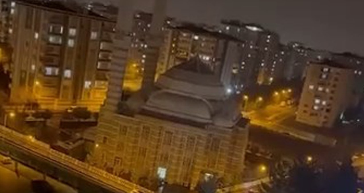 Ayrıntılar Netleşti: Cami hoparlöründen müzik açıp mahalleye dinlettiler - En Son Haber - Son Dakika Bilgileri