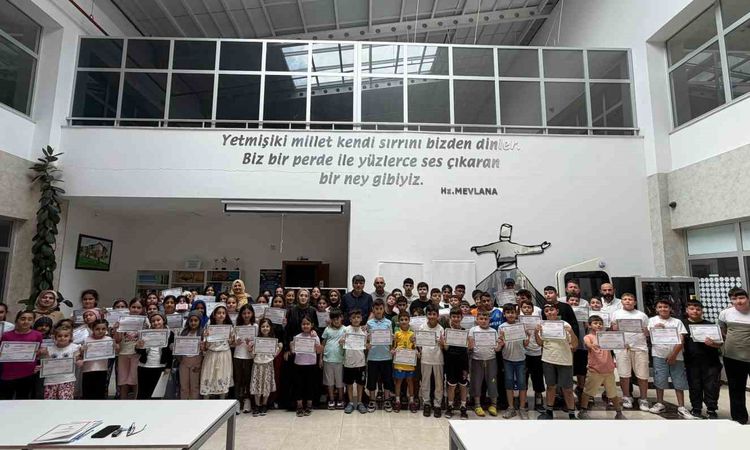 Son Gelişme: Çarşamba Gençlik Merkezinde Kur’an-ı Kerim kursu kapanış töreni - Son Dakika - Son Dakika Bilgile