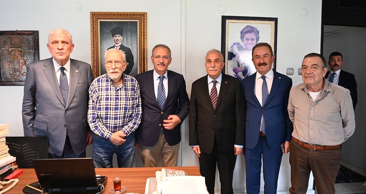 Ayrıntılar Netleşti: Çarşıda esnafı gezdi çayını SÖZCÜ’de içti - Haberleri