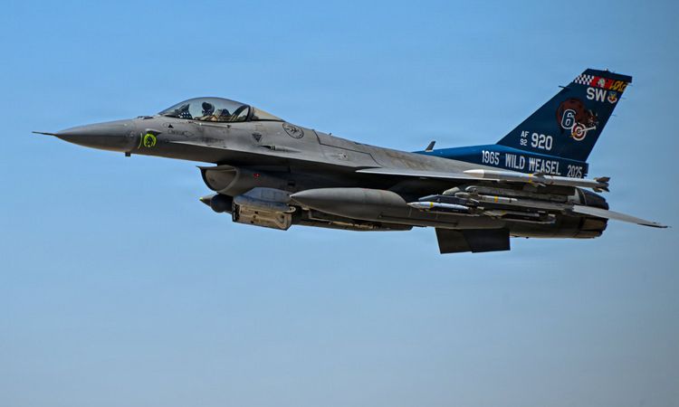 Sıcak Gündem: Centcom: iran'a yönelik 13’üncü taarruz dalgası tamamlandı - Son Dakika Haberleri: Gelişmeler Ta