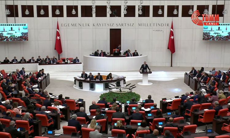 Gündemden Son Bilgiler: “Çerçeve Yasa” teklifi TBMM Genel Kurulu’nda… Tuncer Bakırhan: "Bu kök yasa Kürtleri h