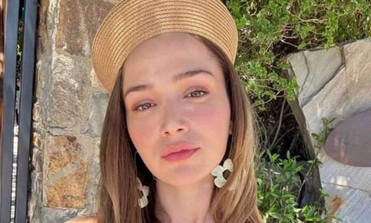 Is Ceren Ayruk 28 years old, how old is Ceren Ayruk? - Last Minute