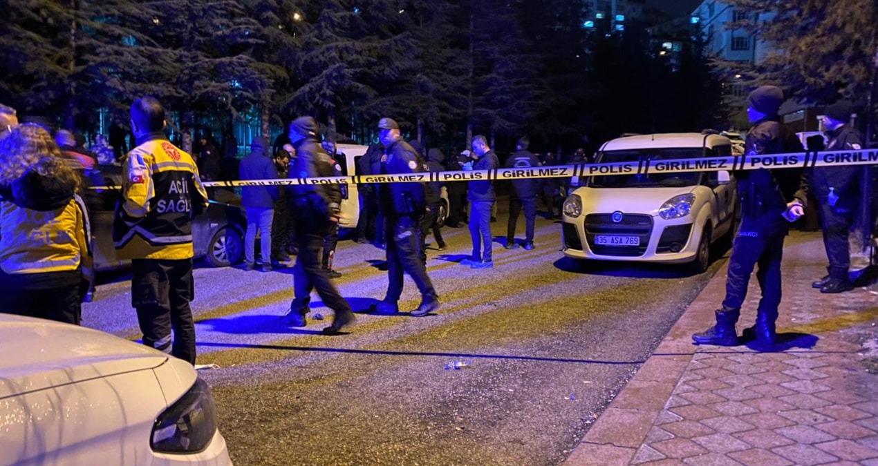 Son Gelişme: Cezaevinden izinli çıktı, aile katliamı yaptı; Annesini, kızını ve eşini öldürüp intihar etti - H