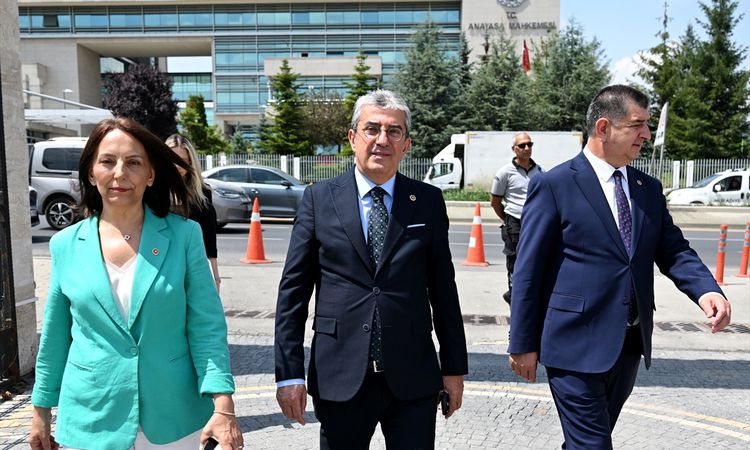 Gündemden Son Bilgiler: CHP'den bazı kanunlarda düzenlemelerin iptali için AYM'ye başvuru - Son Dakika | İşte