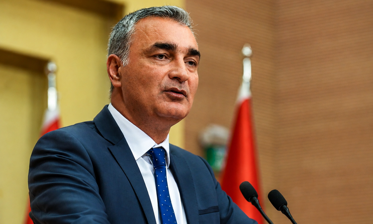 Kritik Açıklama: CHP'den Menderes demeçsı: YENİ Parti adayına destek talimatı verdik - Son Dakika Haberleri |