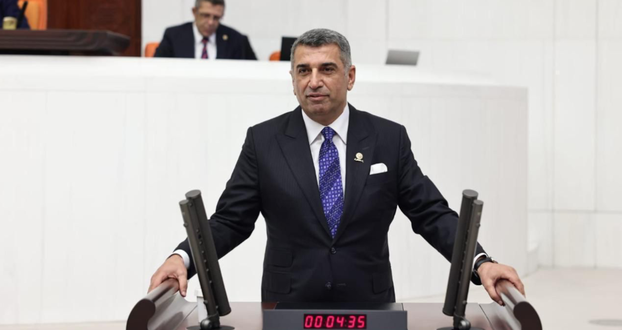 Ayrıntılar Netleşti: CHP’de ‘kapatma’ tartışmasına tepki: “Yedek parti hesabı yapmak CHP’nin tarihini bilmemek