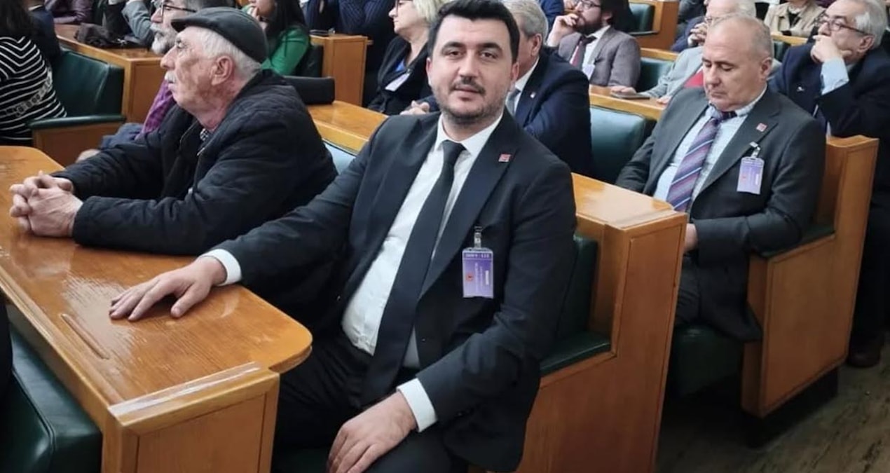 Ayrıntılar Netleşti: CHP'li başkana bir grup bıçakla saldırdı! Hastaneye kaldırıldı - Son Dakika Haberleri: Ge