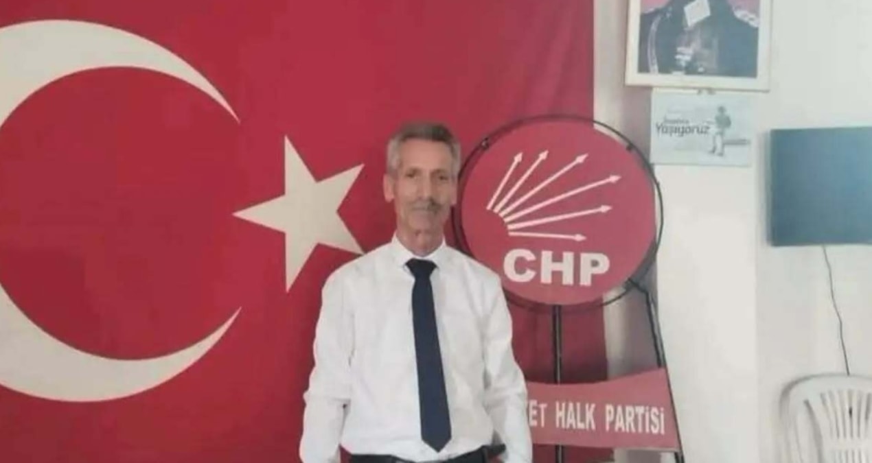 Sıcak Gündem: CHP'li İlçe Başkanı istifa ettiğini tüm detaylarıyla paylaştı - Haberleri: Gelişmeler Takip Edil