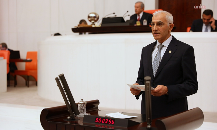 CHP’li Kılınç, fon krizini Meclis gündemine taşıdı: "Fatma Betül Sayan Kaya'nın neden ifadesi alınmamıştır?"