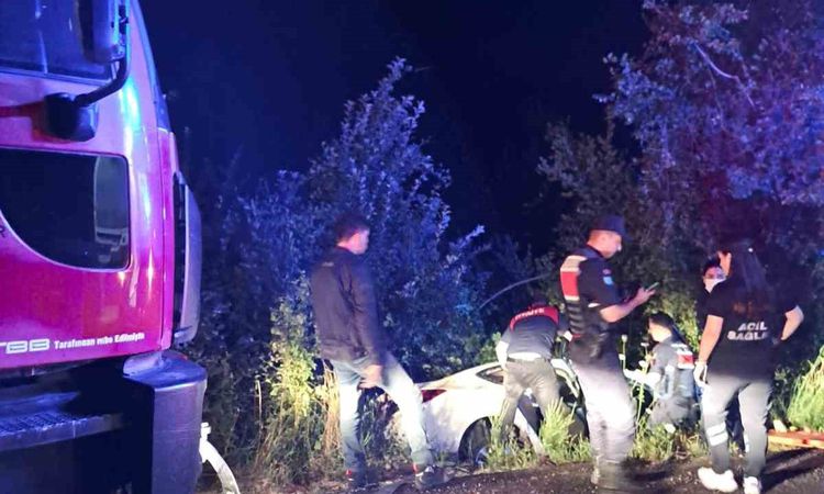Cide'de Trafik Kazası: 1 Yaralı - Son Dakika - Son Dakika Bilgileri