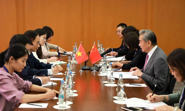 Çin Dışişleri Bakanı: Çin ve Vietnam Birlik ve İşbirliğini Güçlendirmeli - Son Dakika Haberleri