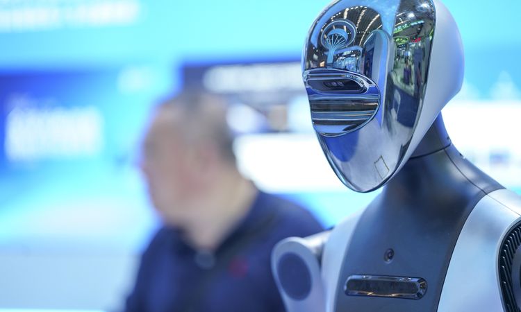Son Gelişme: Çin ihracatında yeni itici güçler: robotlar, yapay zeka ürünleri ve yenilikçi ilaçlar - Son Dakik