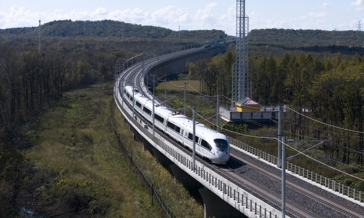 Çin'in en kuzeyindeki hızlı tren hattı açıldı, Harbin-Yichun arası 2 saate indi - Son Dakika Bilgileri