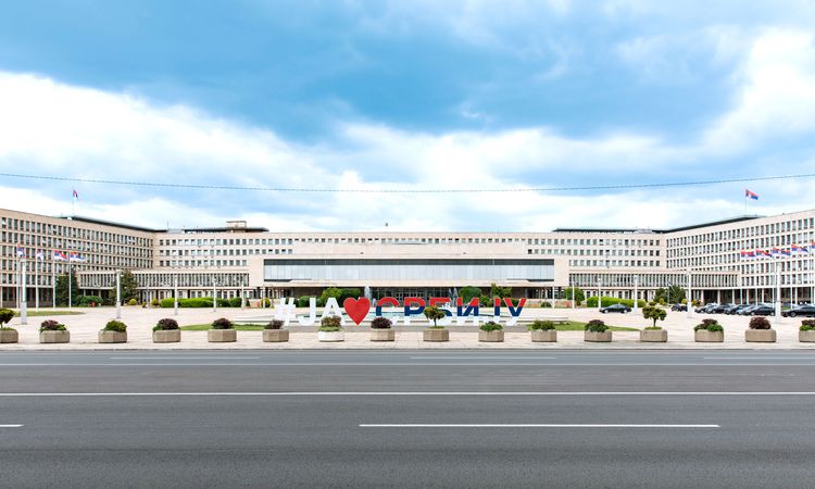 Çinli batarya üreticisi Reliance Energy, ilk yurtdışı fabrikasını Sırbistan'da açacak - Son Dakika Bilgileri