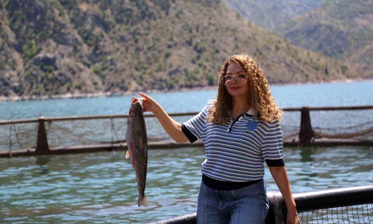 Sıcak Gündem: Çoruh Havzası'nda üretilen Türk somonları dünya sofralarında - Son Dakika - Son Dakika Bilgileri