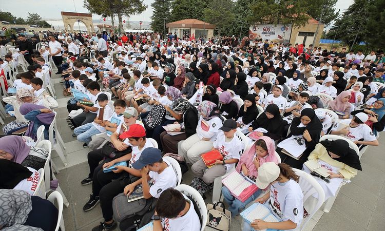 600 Children Recited the Holy Quran in 60 Seconds in Çorum - Last Minute