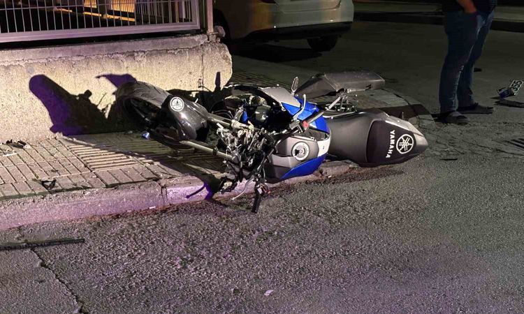 Son Gelişme: Çorum'da Motosiklet-Otomobil Çarpışması: 19 Yaşındaki Sürücü Yaralandı - Son Dakika | İşte Tüm Ay