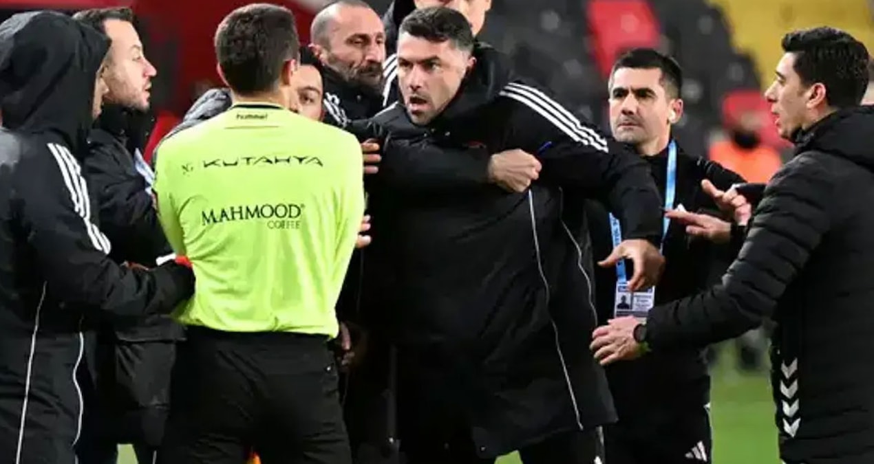 'Bir daha beni böyle görmeyeceksiniz' diyen Burak Yılmaz'a ceza yolda - En Son Haber - Son Dakika Bilgileri