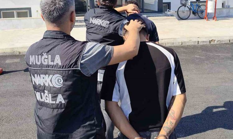 Gündemden Son Bilgiler: Dalaman’a otobüsle uyuşturucu getiren şüpheli tutuklama kararı verildi - Haberleri: Ge