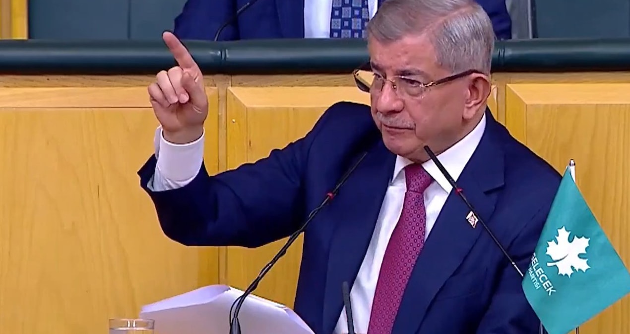 Davutoğlu AKP’li isimleri hedef aldı: Bu üçlü çete Türkiye'ye 10 yıl kaybettirdi - Haberleri | İşte Tüm Ayrınt