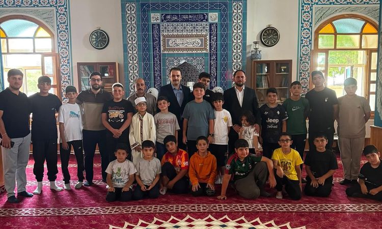 Kritik Açıklama: Demirözü Kaymakamı Ahat, Yaz Kur'an Kurslarını Ziyaret Etti - Son Dakika - Son Dakika Bilgile