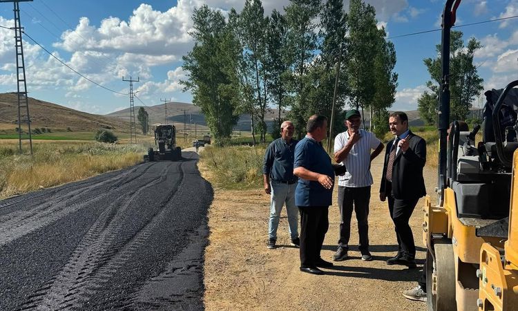 Kritik Açıklama: Demirözü’nde kaymakamdan vatandaş ve yol çalışmalarına ziyaret - Haberleri ve Merak Edilenler