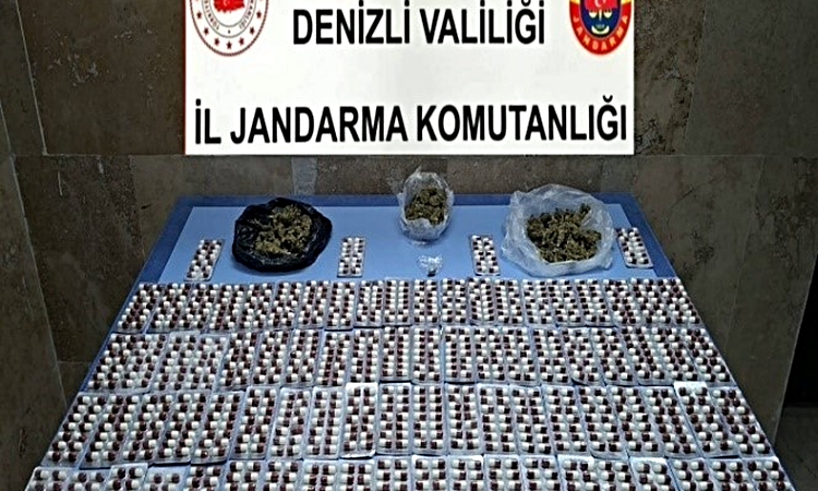 Denizli’nin iki ilçesinde düzenlenen uyuşturucu operasyonunda 2 şüpheli hakkında tutuklama kararı verildi ve M