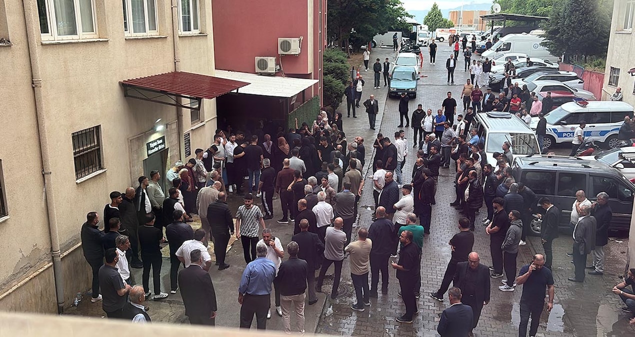 Gündemden Son Bilgiler: Dereye giren Ahmet, yaşamını yitirdi - En Son Haber: Gelişmeler Takip Ediliyor