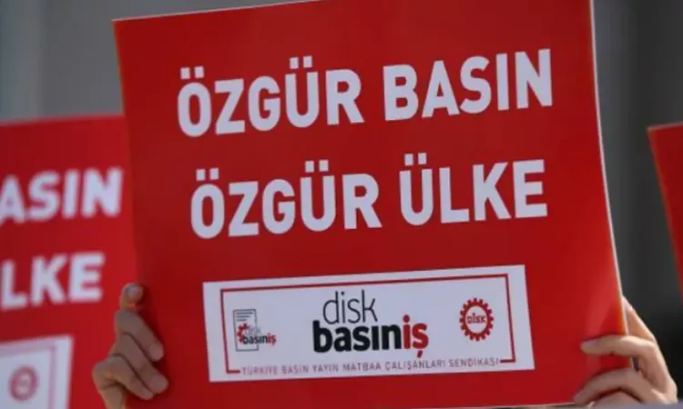 Sıcak Gündem: DİSK Basın-İş'ten Gürsu baskını Tekin'e Tepki: Basın Özgürlüğünü Hedef Alan Yaklaşımı Kınıyoruz
