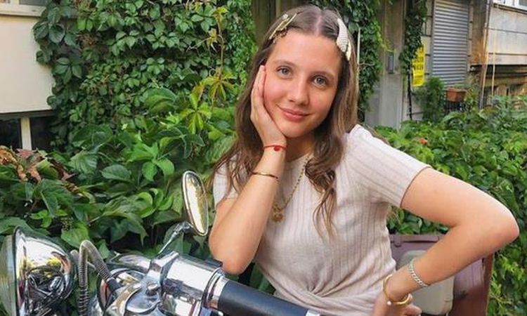 Dilara Kurtulmuş kimdir? Selena'nın Nazlı'sı Dilara Kurtulmuş kaç yaşında, nereli? - Son Dakika Bilgileri