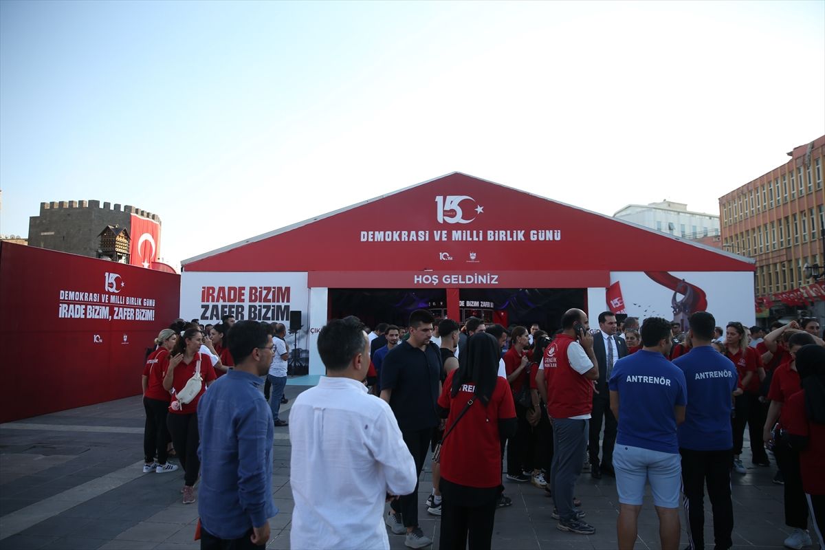 July 15 Commemoration Center Opened in Diyarbakır - Breaking News