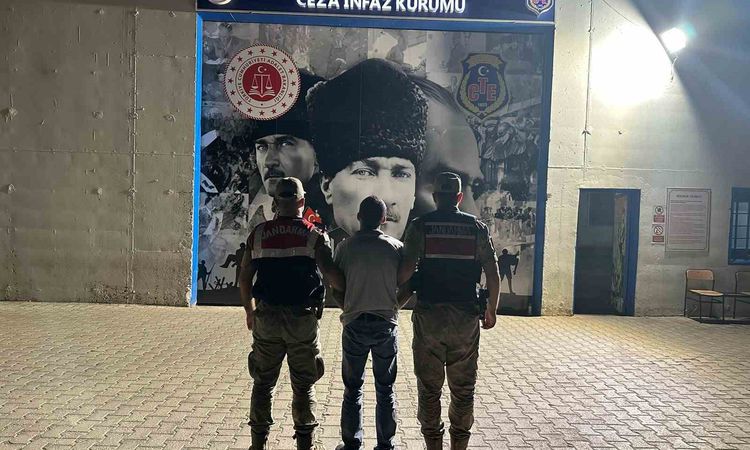 Kritik Açıklama: Diyarbakır'da 42 Suç Kaydı Bulunan Zanlı Yakalandı - Son Dakika ve Merak Edilenler