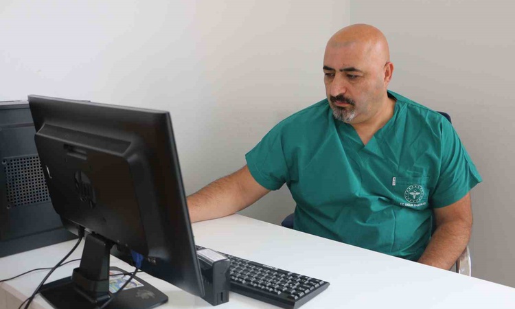 Diyarbakır'da Dr. Gedikoğlu, osteoporozun çoğu hastada kırıkla anlaşıldığını söyledi: Gelişmeler Takip Ediliyo