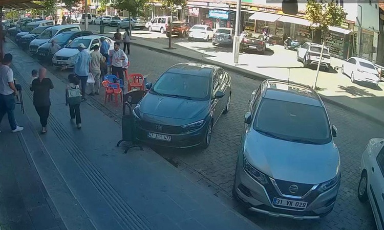 Diyarbakır Valisi Zorluoğlu, Şanlıurfa depreminde kentte olumsuz durum yok dedi - Son Dakika Bilgileri