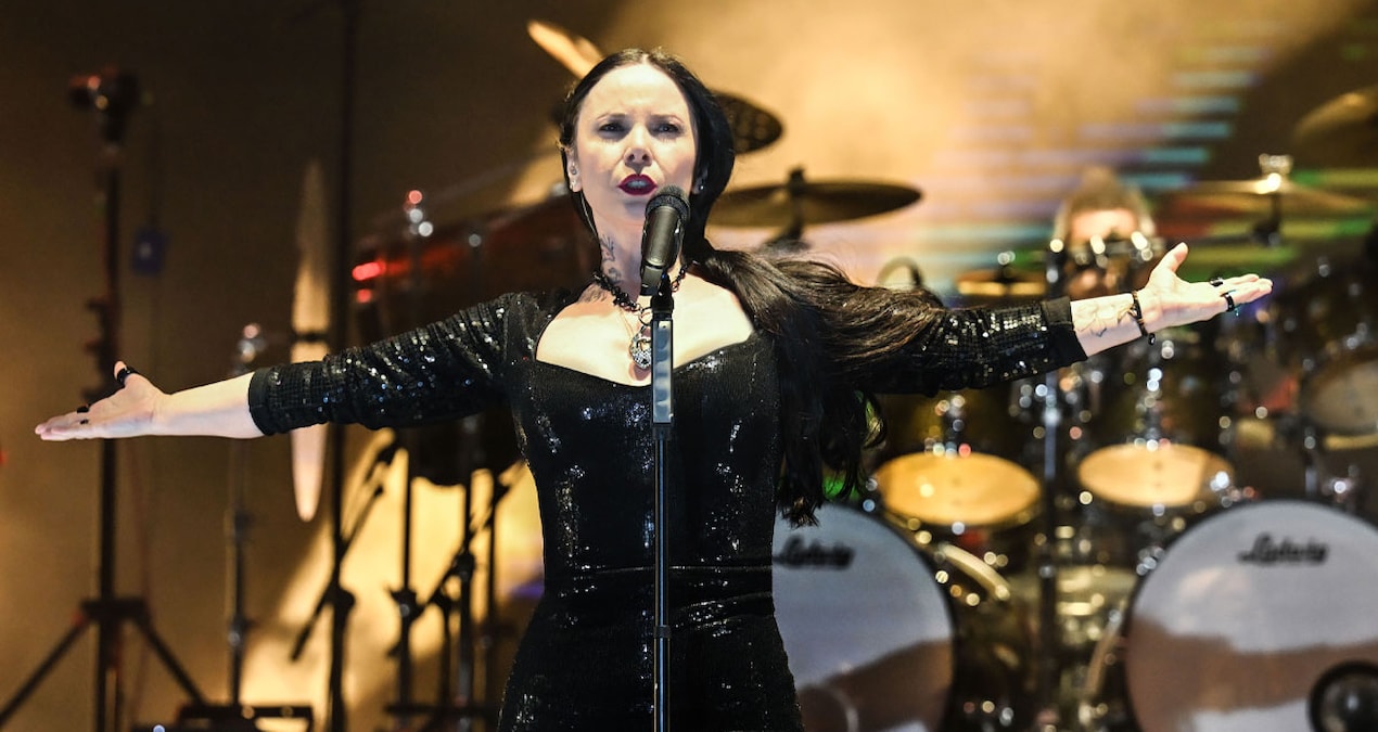 Sıcak Gündem: Bir döndü pir döndü: Şebnem Ferah yeni konser tarihlerini kamuoyuna ilan etti - Son Dakika Haber