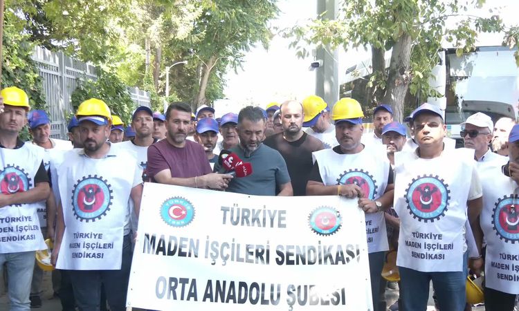 Gündemden Son Bilgiler: Doruk Madencilik işçileri, Enerji ve Tabii Kaynaklar Bakanlığı önünde: "Protokolde yaz