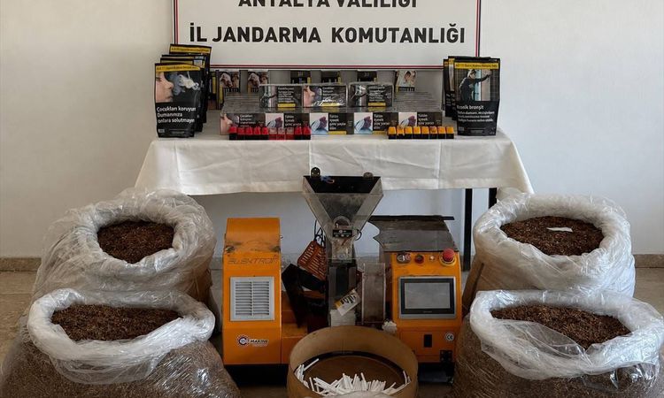 Gündemden Son Bilgiler: Döşemealtı'nda Kaçak Tütün Operasyonu: 1 Gözaltı - Son Dakika - Son Dakika Bilgileri